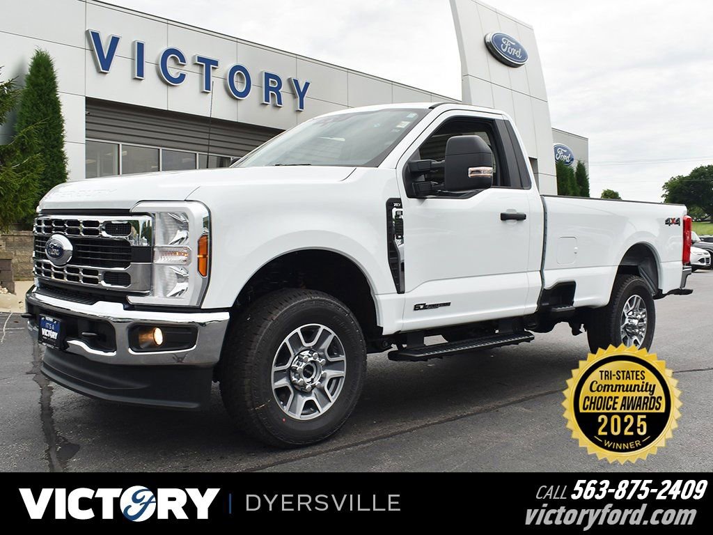 New 2025 Ford F350 XLT