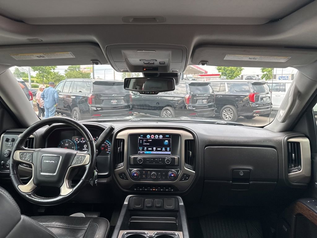 Used 2018 GMC Sierra 1500 Denali w/ Denali Ultimate Package AWD/4WD image 19