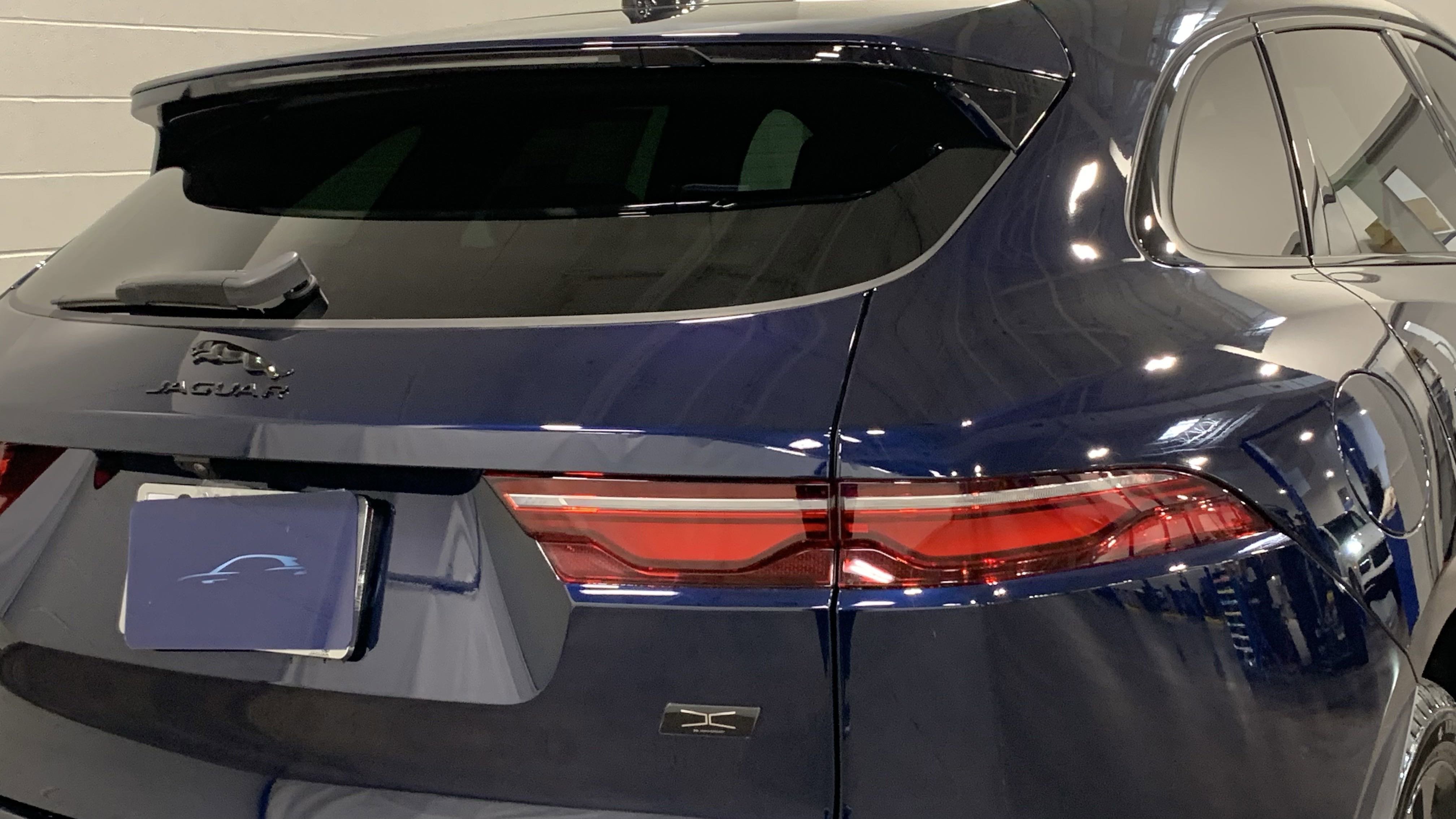 Used 2026 Jaguar F-PACE R-Dynamic S image 18