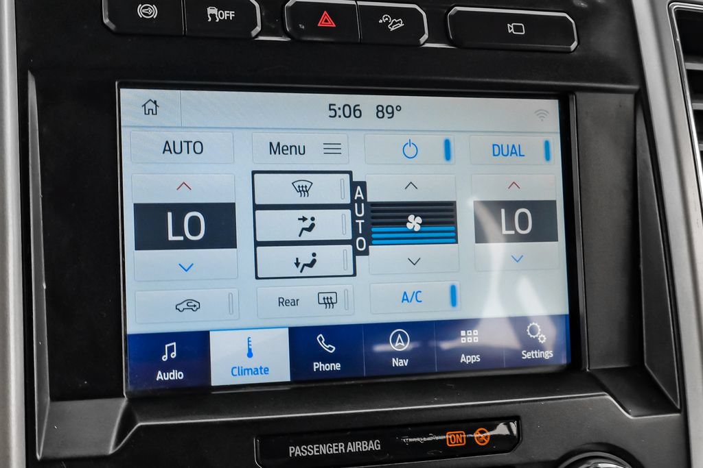 Used 2021 Ford F350 Lariat w/ Lariat Ultimate Package AWD/4WD image 29