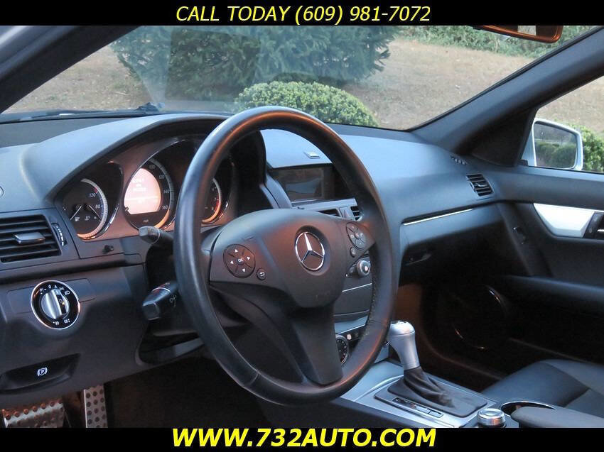 Used 2010 Mercedes-Benz C 300 Sedan image 20