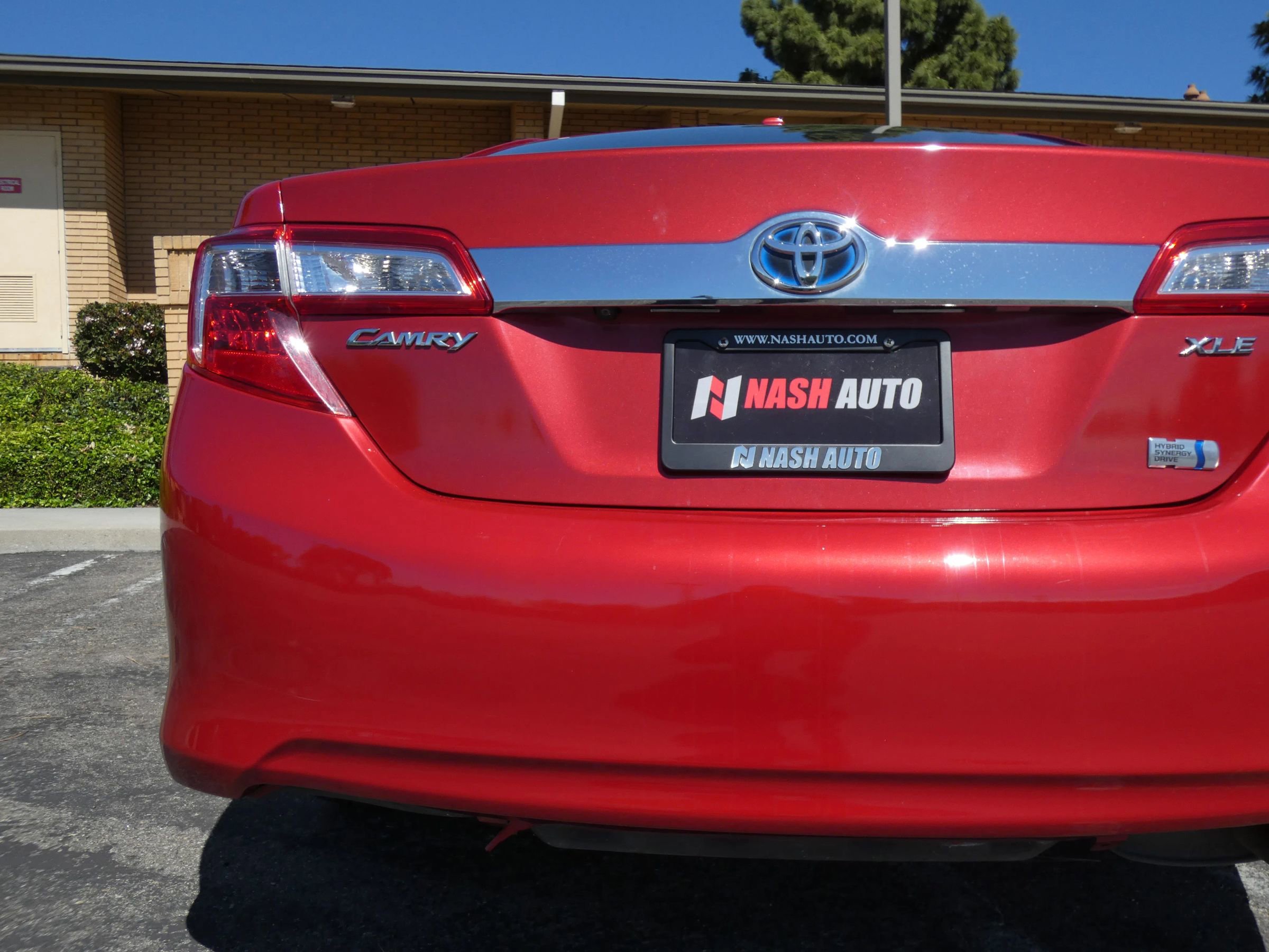 Used 2013 Toyota Camry XLE w/ Convenience Pkg image 11