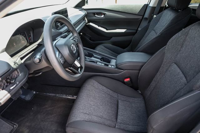 Used 2025 Honda Accord LX image 22