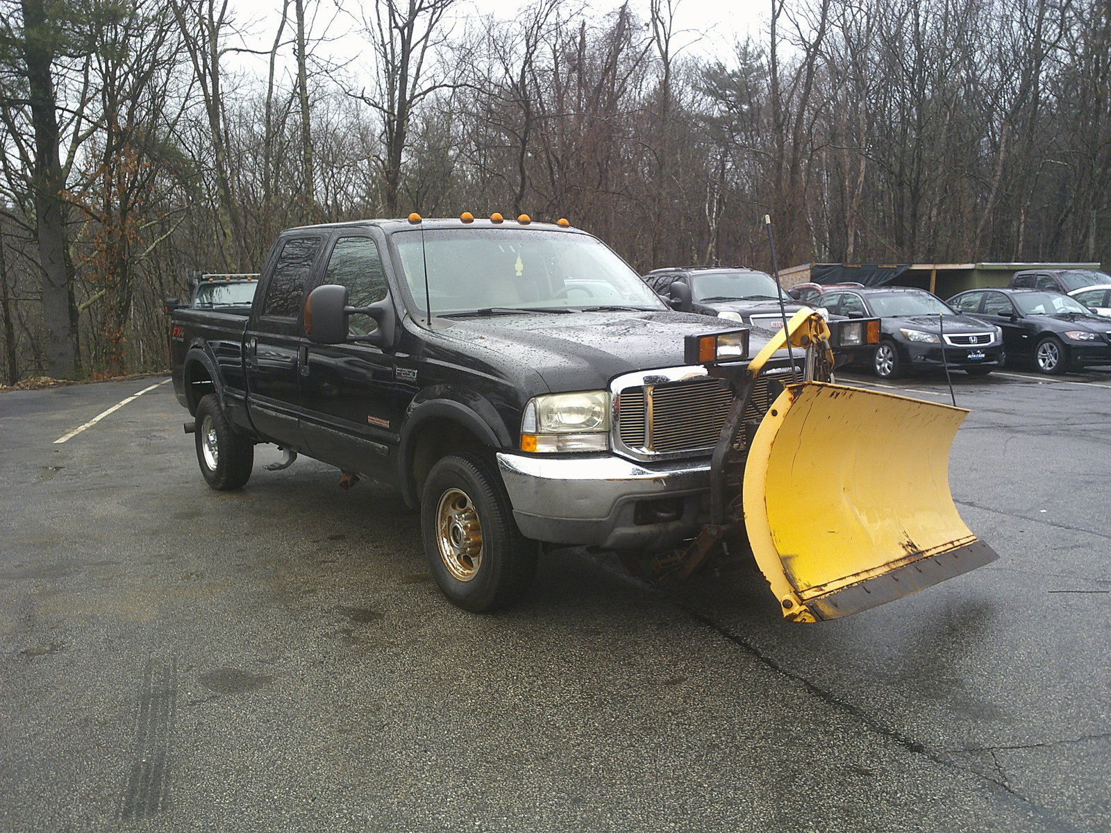 Used 2003 Ford F250 XL image 3