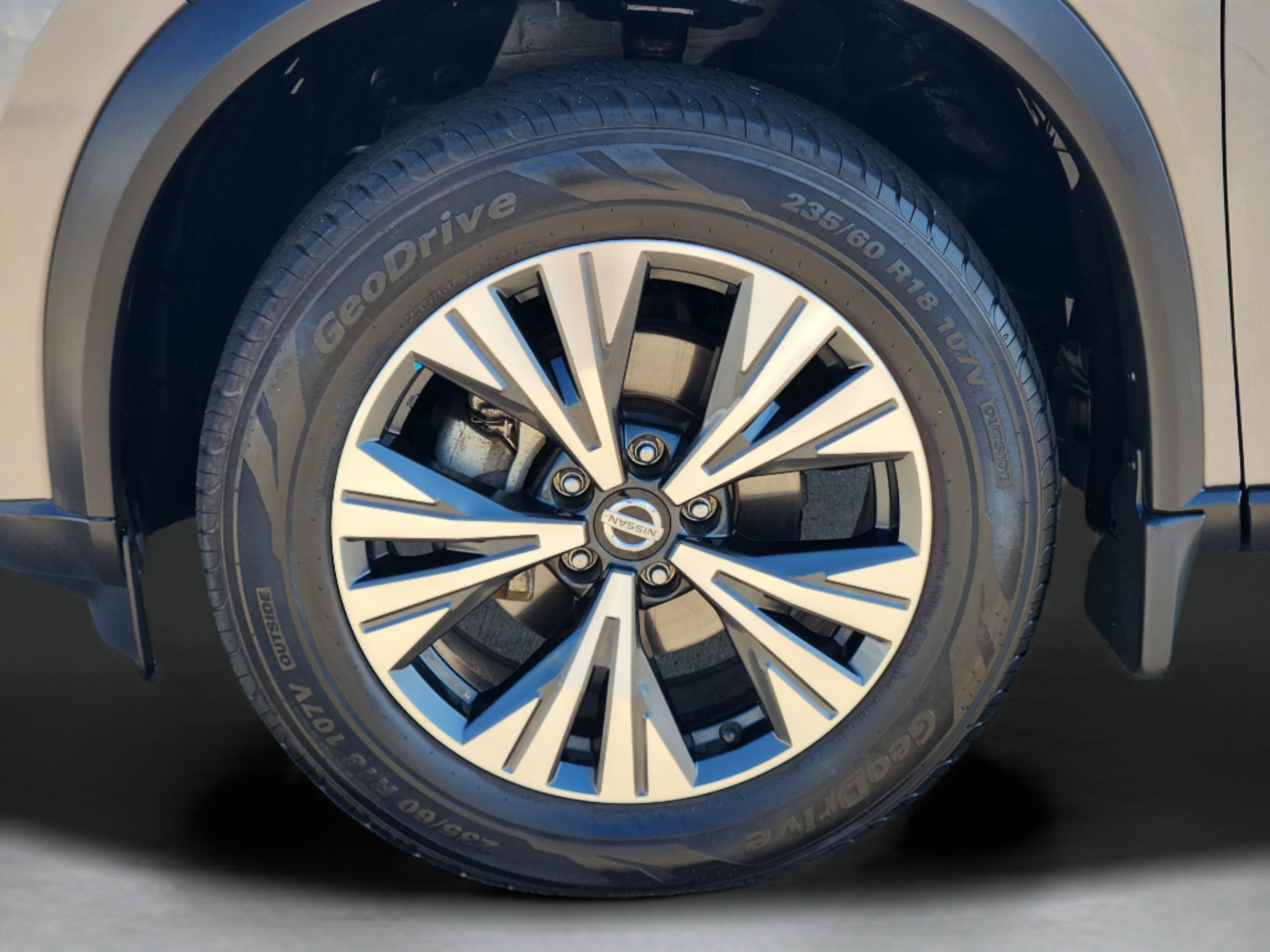 Used 2021 Nissan Rogue SV AWD/4WD image 31