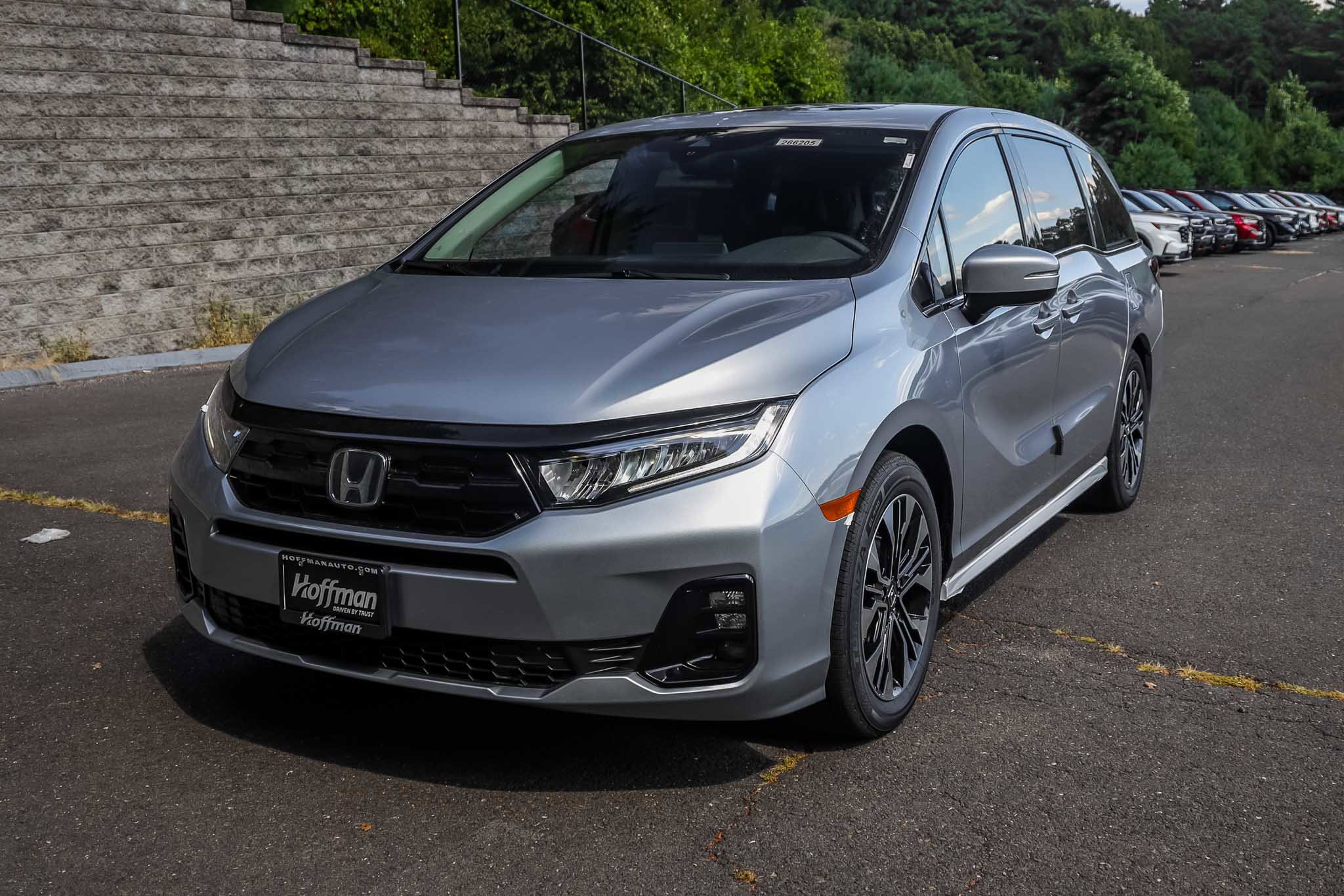 New 2026 Honda Odyssey Elite image 6