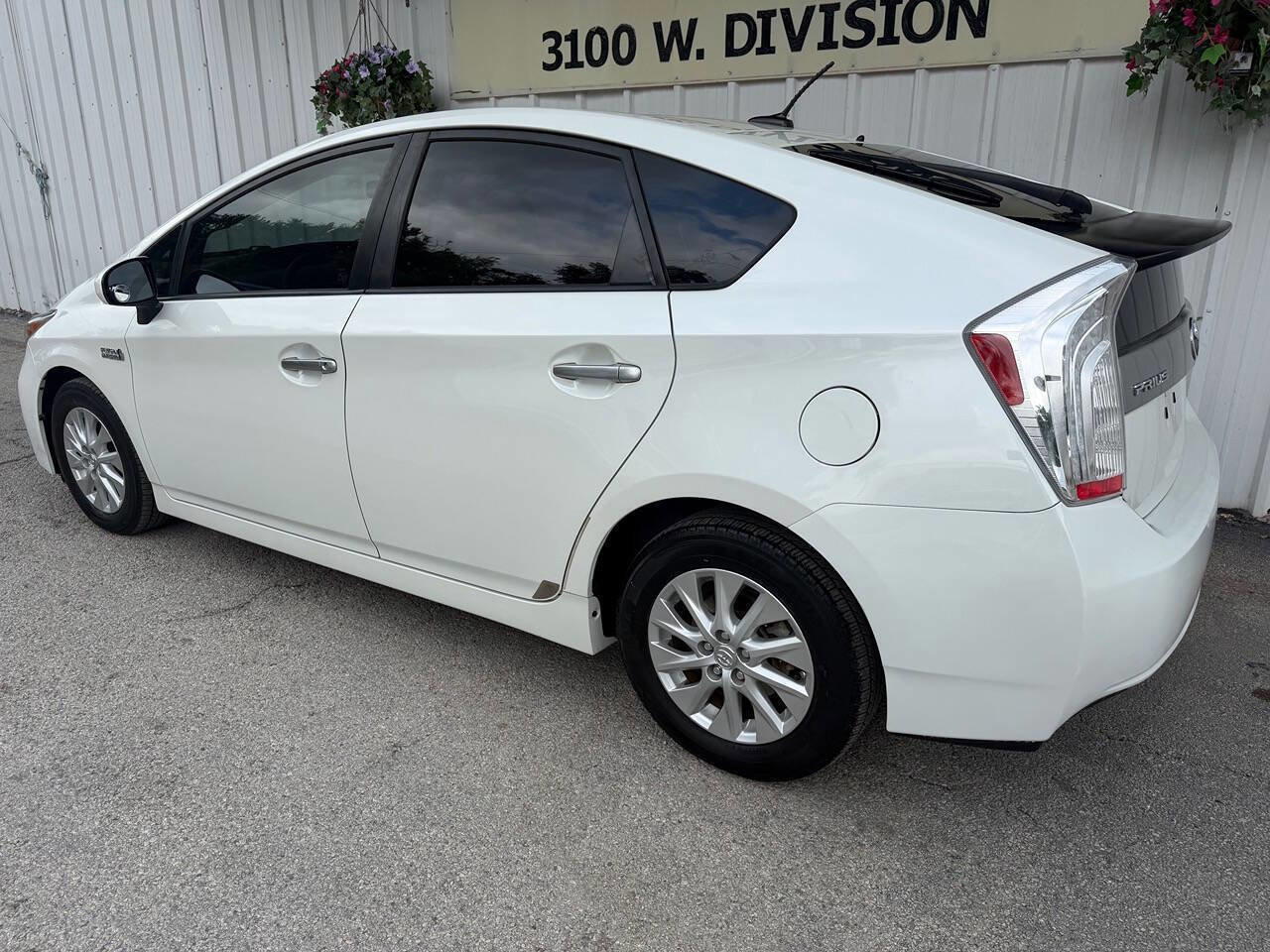 Used 2012 Toyota Prius Prime Plug-In Hybrid image 5