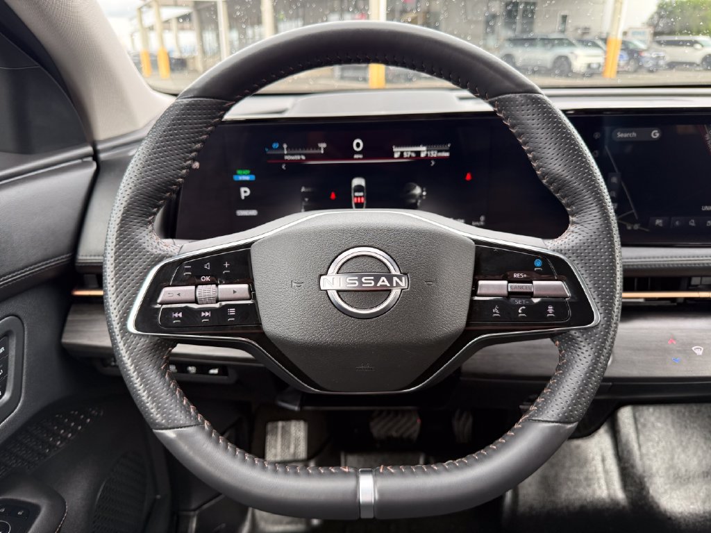 Used 2023 Nissan Ariya FWD image 24