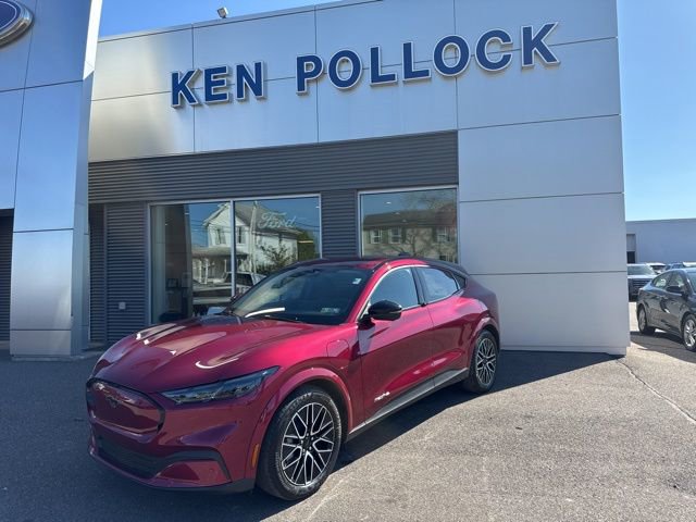 New 2025 Ford Mustang Mach-E Premium image 2