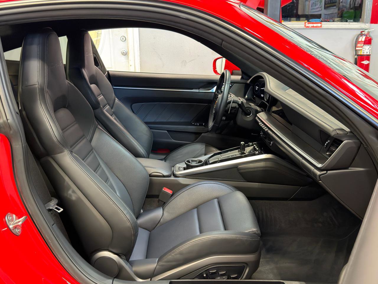 Used 2021 Porsche 911 Turbo S AWD/4WD image 21