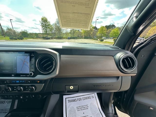 Used 2021 Toyota Tacoma Limited image 16