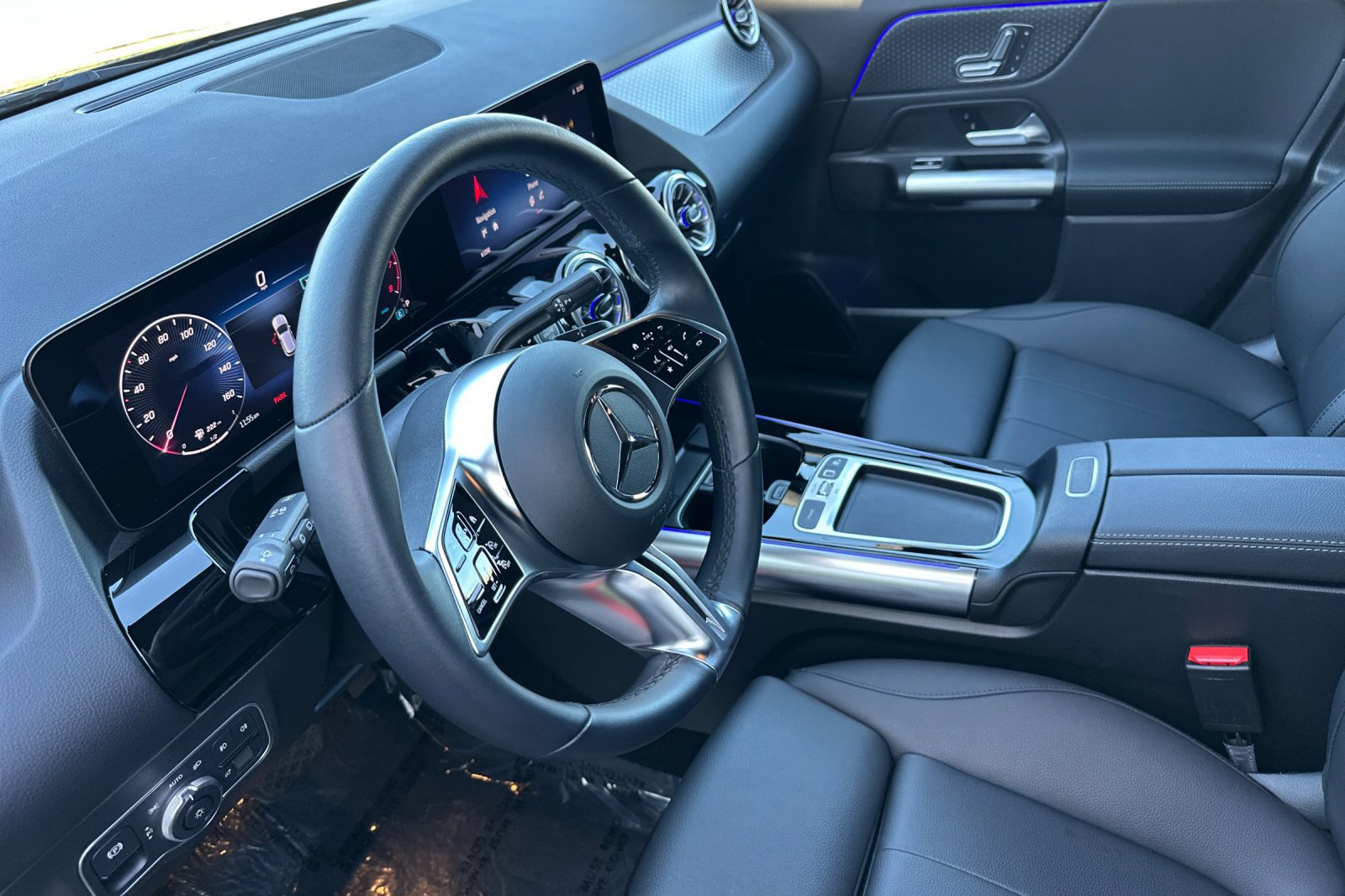 Certified 2025 Mercedes-Benz GLA 250 4MATIC image 10