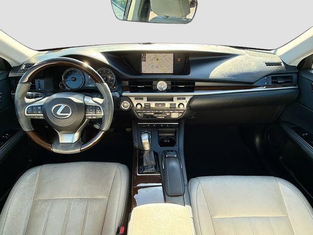 Used 2017 Lexus ES 350 image 16