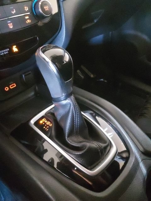 Used 2018 Nissan Rogue S AWD/4WD image 21