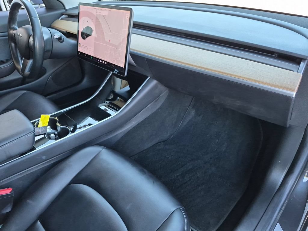 Used 2018 Tesla Model 3 Long Range RWD image 20