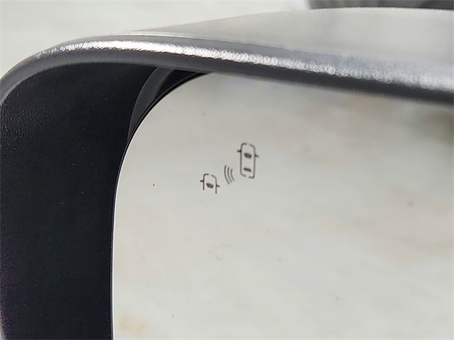 Used 2024 Nissan Titan SV w/ Accessory Utility Package image 20