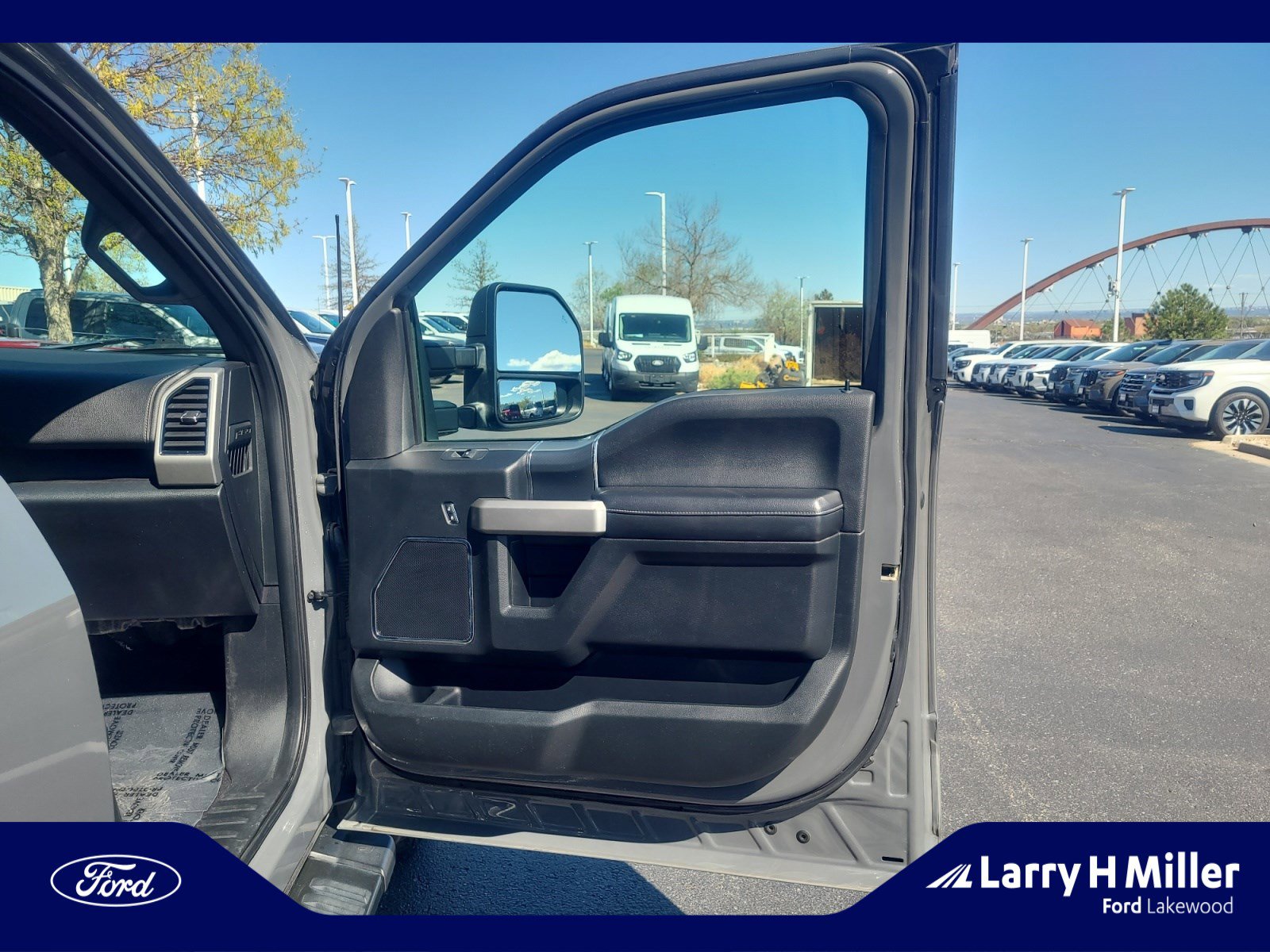 Used 2020 Ford F150 Lariat w/ Equipment Group 502A Luxury image 16