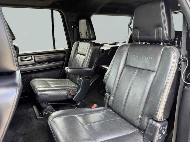 Used 2016 Ford Expedition EL Platinum RWD image 39