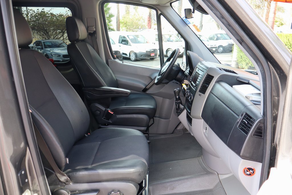 Used 2018 Mercedes-Benz Sprinter 2500 image 37