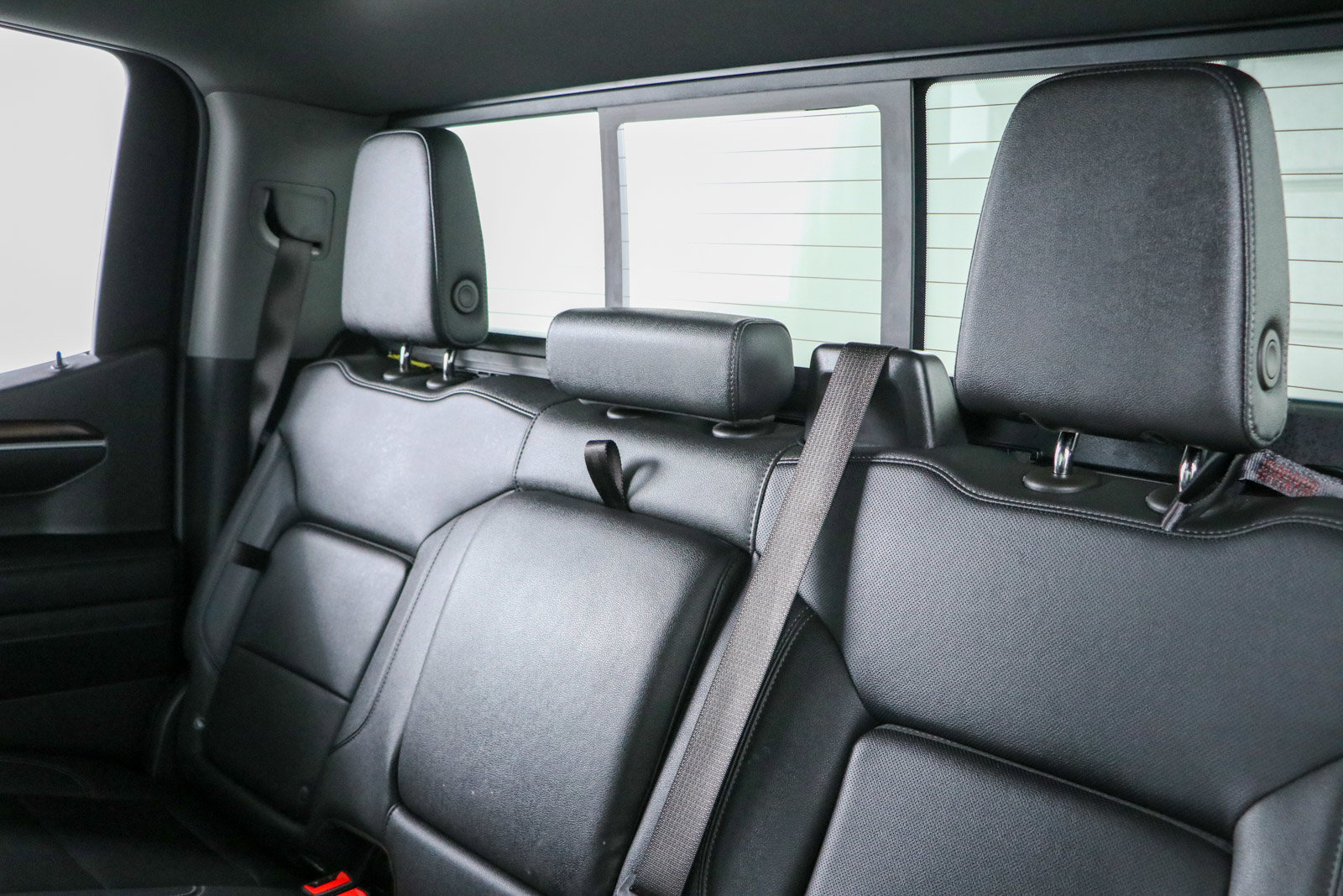 Used 2024 GMC Sierra 1500 SLT w/ SLT Premium Plus Package AWD/4WD image 27