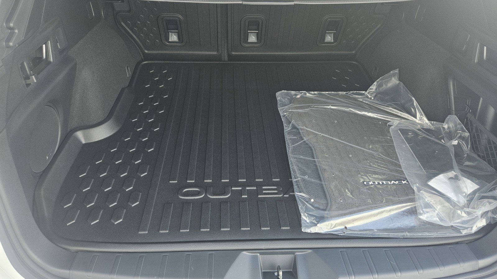 New 2025 Subaru Outback Limited image 21