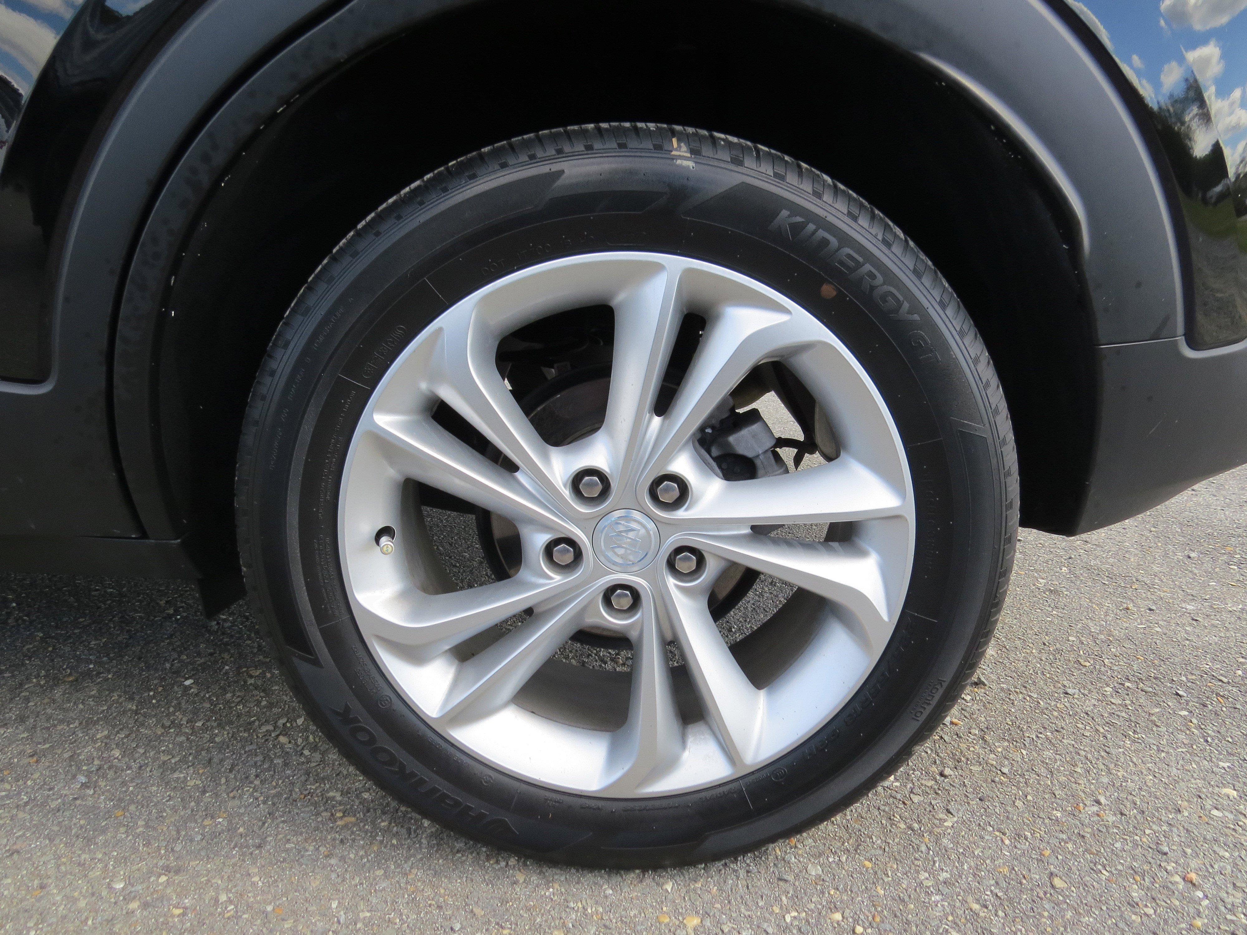 Certified 2023 Buick Encore GX Preferred w/ Cold Weather Comfort Package image 11