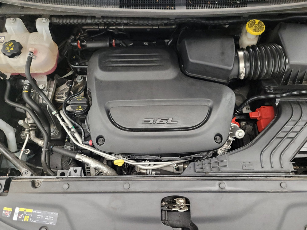 Used 2022 Chrysler Pacifica Touring-L FWD image 30