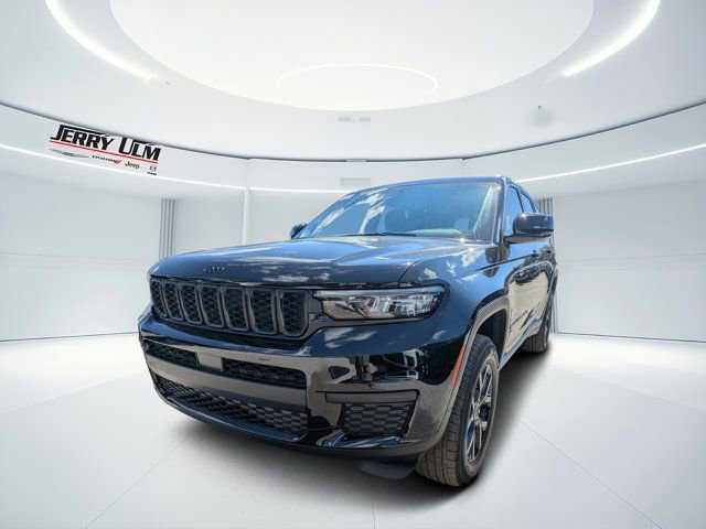 New 2025 Jeep Grand Cherokee L Altitude image 6
