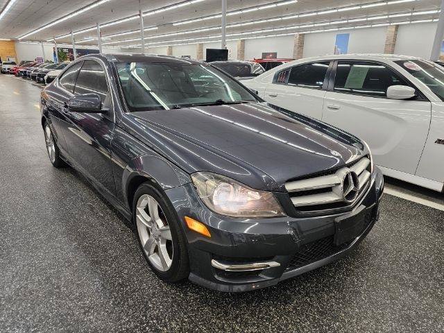 Used 2013 Mercedes-Benz C 250 Coupe image 3