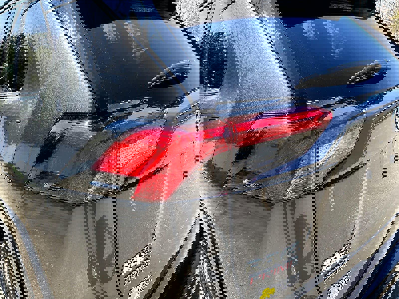 Used 2023 Toyota RAV4 SE w/ Weather & Moonroof Package image 34