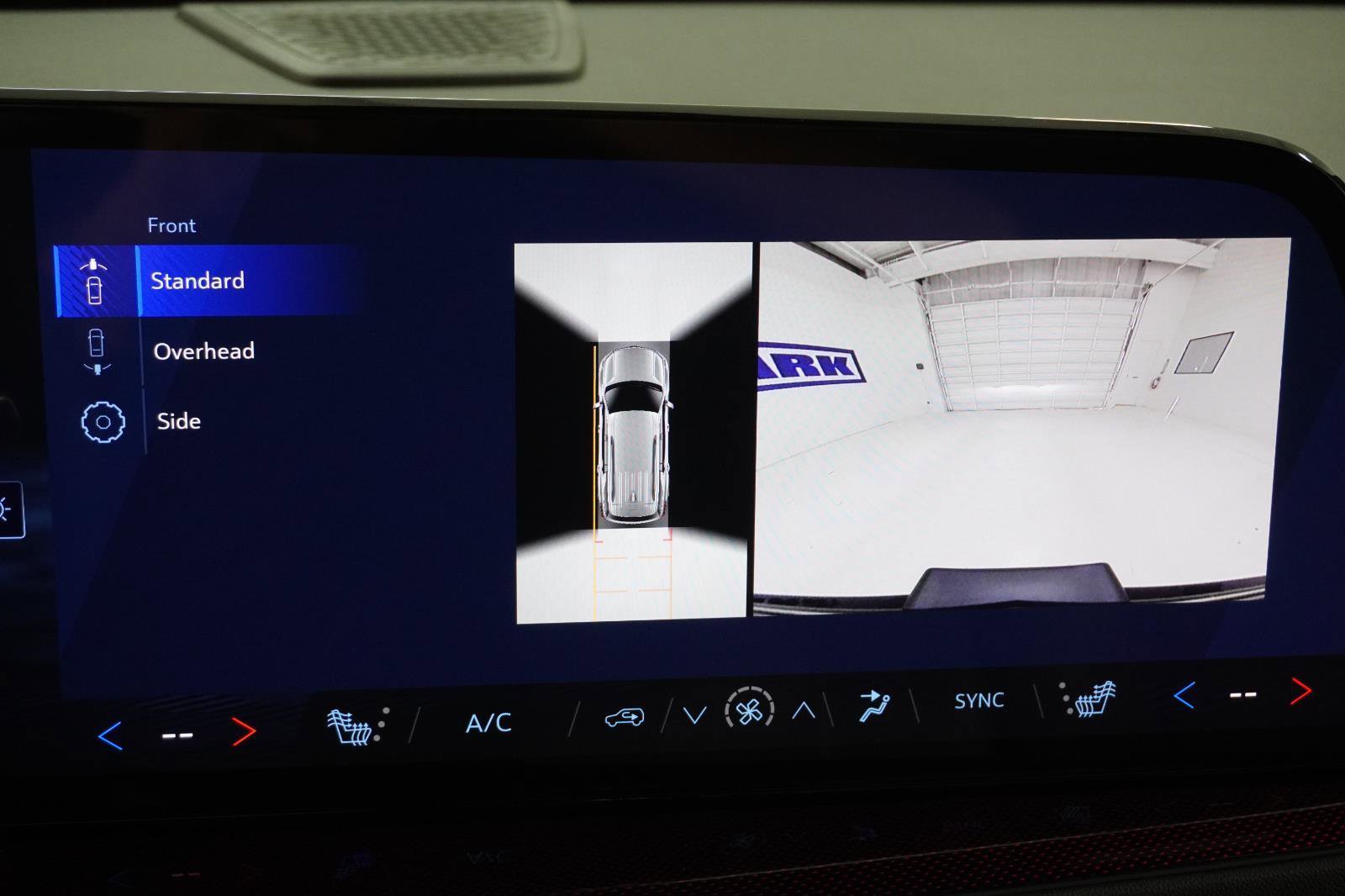 New 2026 Chevrolet Traverse Z71 w/ Enhanced Driving Package image 34