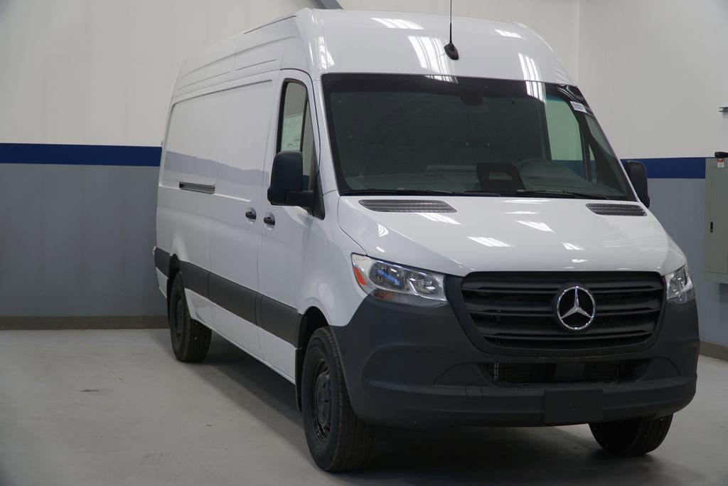 New 2025 Mercedes-Benz Sprinter 2500