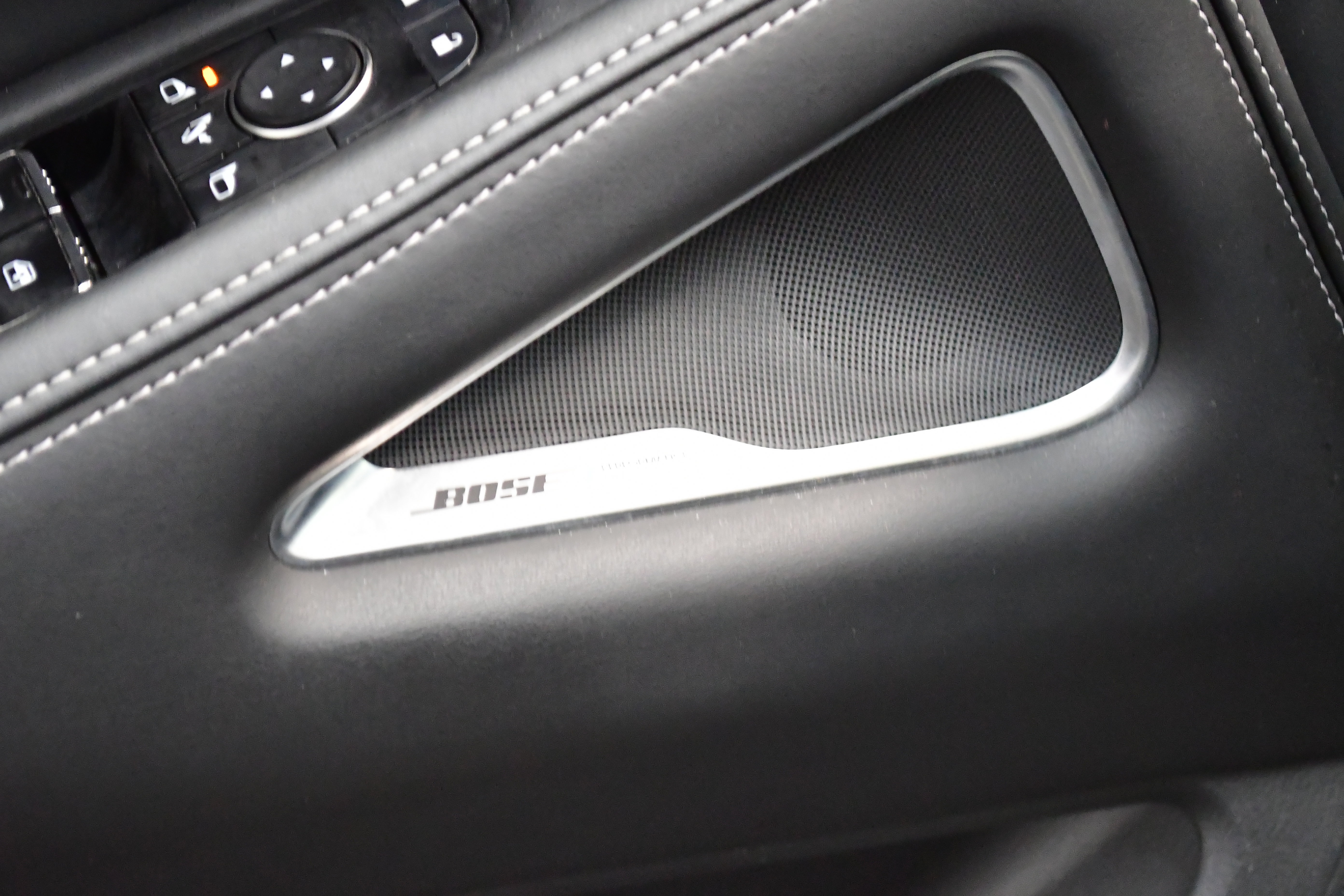 Used 2023 INFINITI QX60 Luxe w/ Performance Audio Package image 21