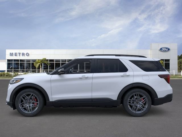New 2026 Ford Explorer ST RWD image 3
