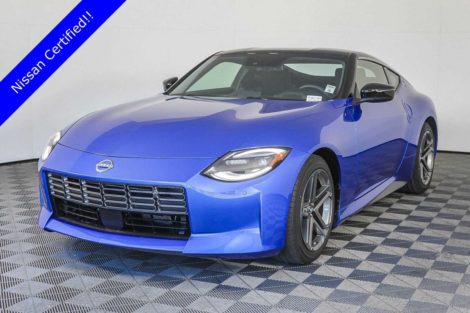 Certified 2024 Nissan Z Sport w/ Floor Mat Package image 3