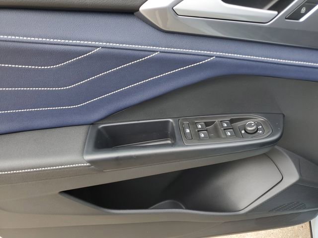 New 2026 Volkswagen Taos SEL image 21