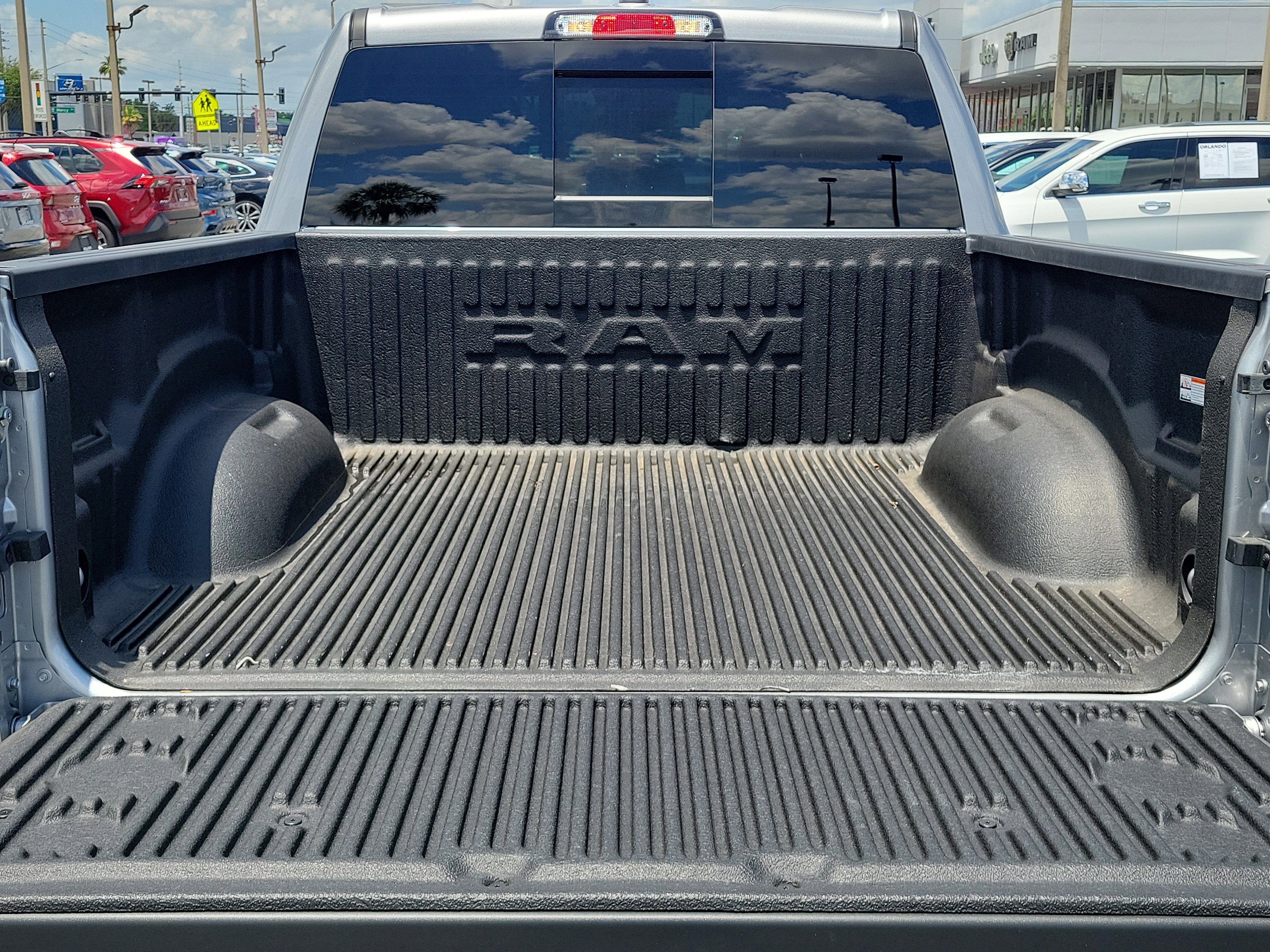 Used 2025 RAM 1500 Big Horn AWD/4WD image 11