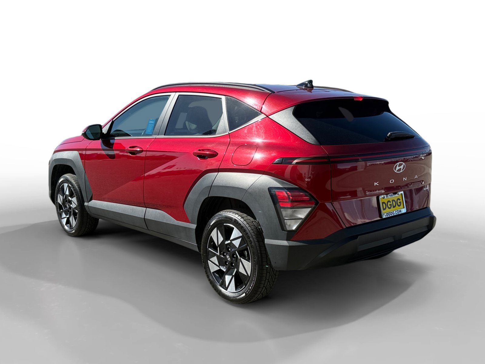 Used 2024 Hyundai Kona SEL AWD/4WD image 3