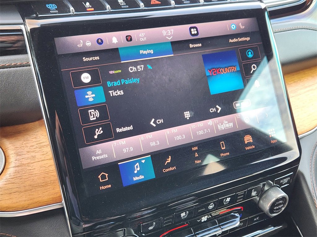 Used 2022 Jeep Grand Cherokee Summit image 11