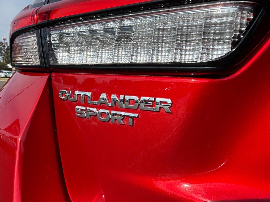 Used 2024 Mitsubishi Outlander Sport SE image 6