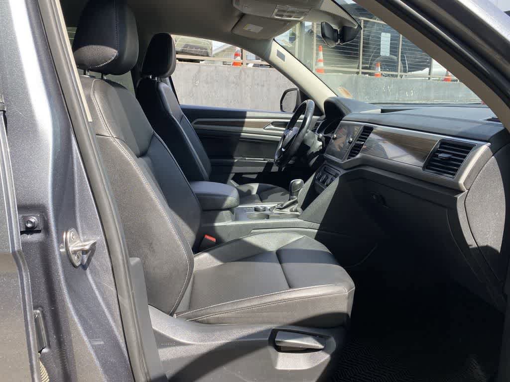 Used 2019 Volkswagen Atlas SE w/ Towing Package AWD/4WD image 18