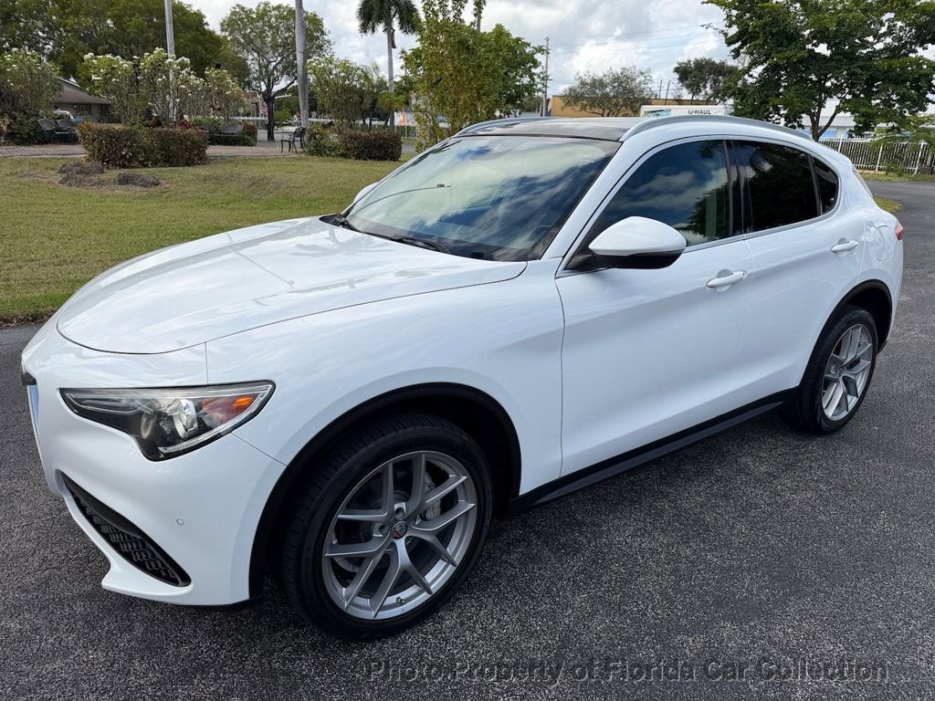 Used 2018 Alfa Romeo Stelvio Ti image 1
