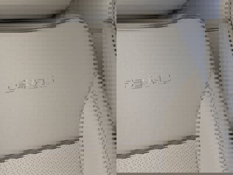 New 2026 GMC Yukon Denali image 21