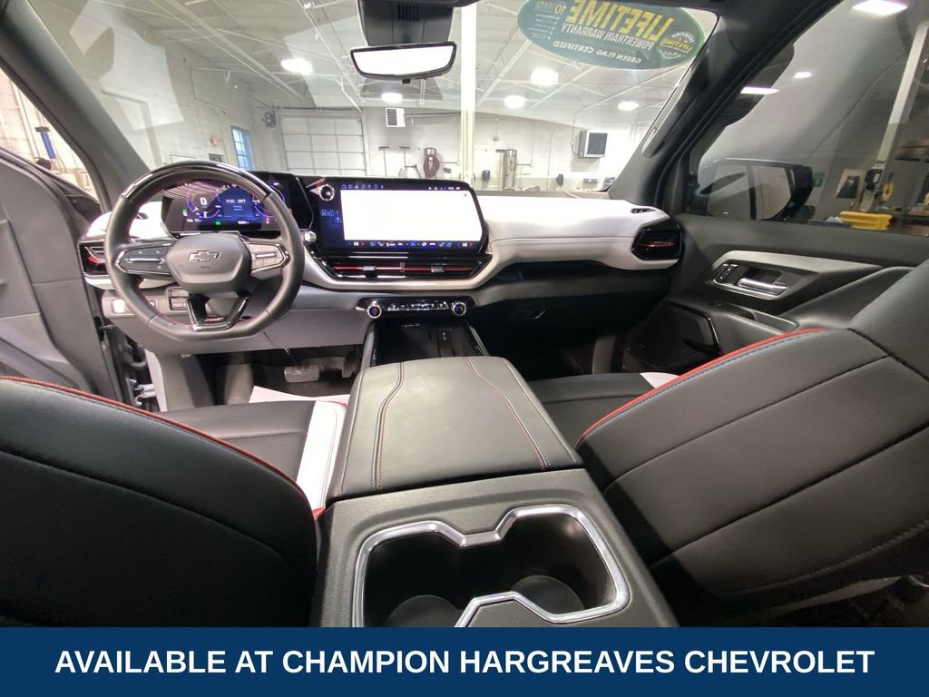 Used 2025 Chevrolet Silverado EV RST image 27