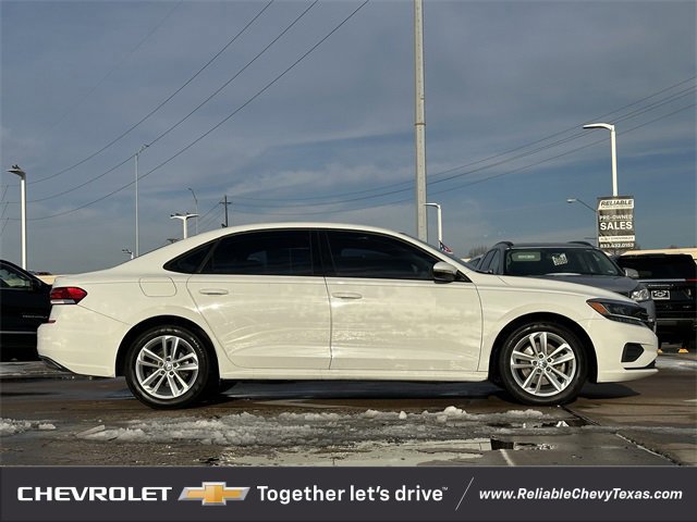 Used 2020 Volkswagen Passat 2.0T S image 3