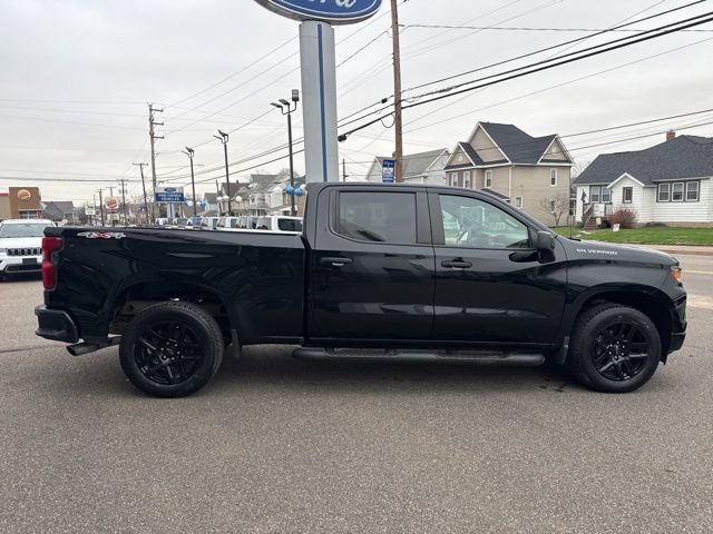 Used 2022 Chevrolet Silverado 1500 Custom image 5