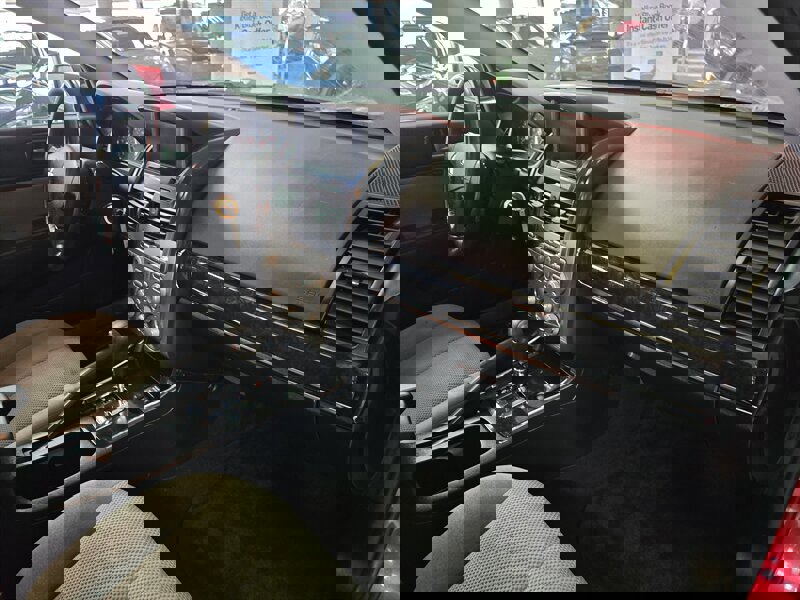 Used 2012 Mitsubishi Galant ES image 13