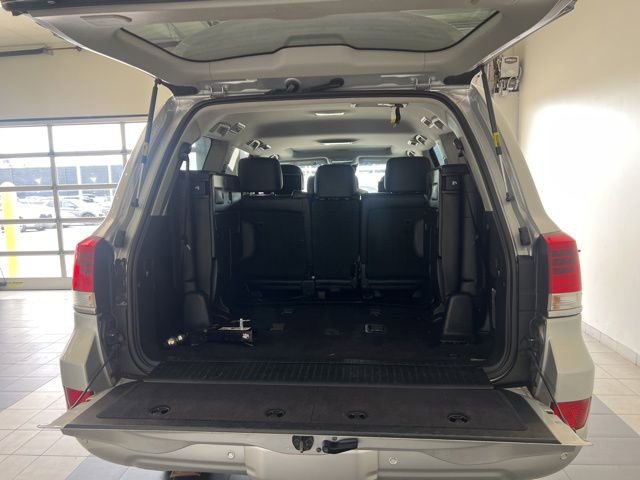 Used 2016 Toyota Land Cruiser AWD/4WD image 10