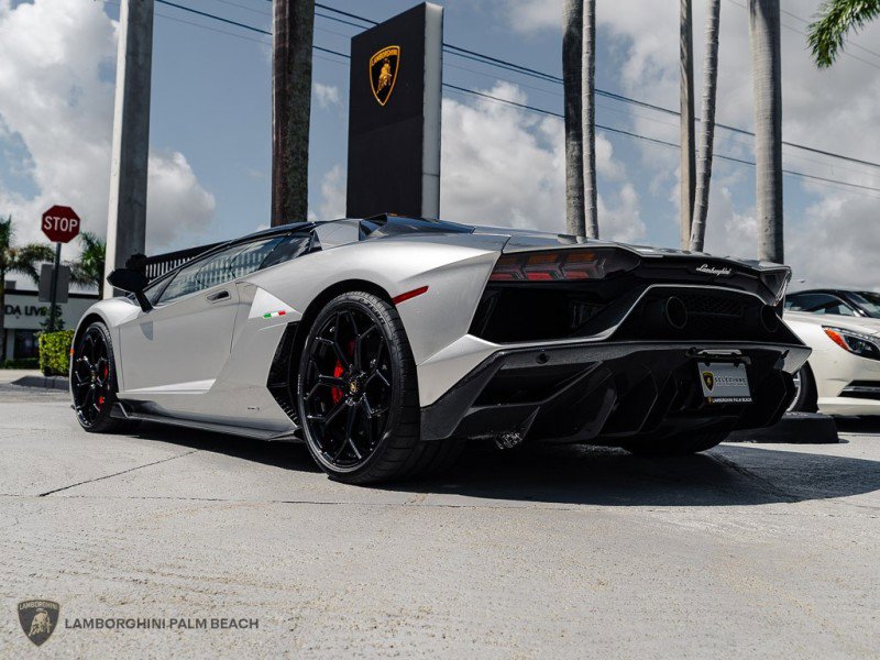 Used 2022 Lamborghini Aventador LP 780-4 Ultimae image 5