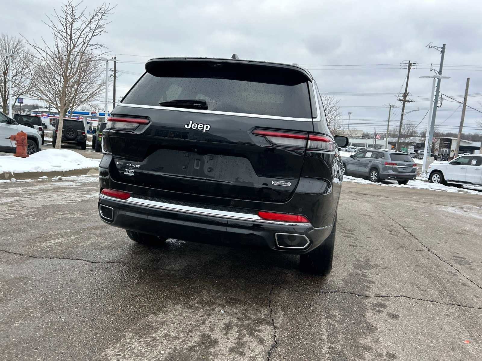 Certified 2023 Jeep Grand Cherokee L Overland w/ Advanced Protech Group III image 18